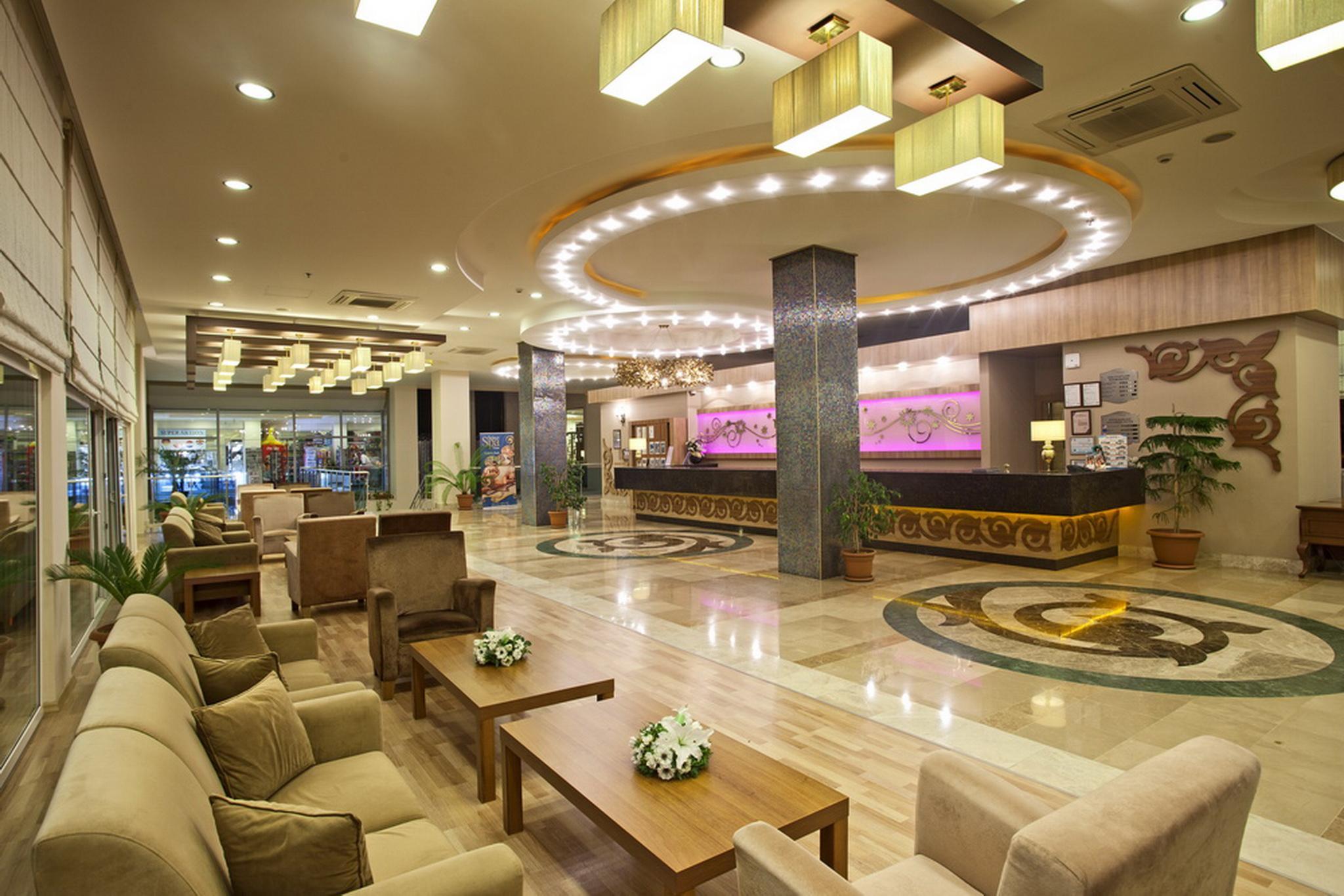 Titan Select Hotel Konaklı Extérieur photo